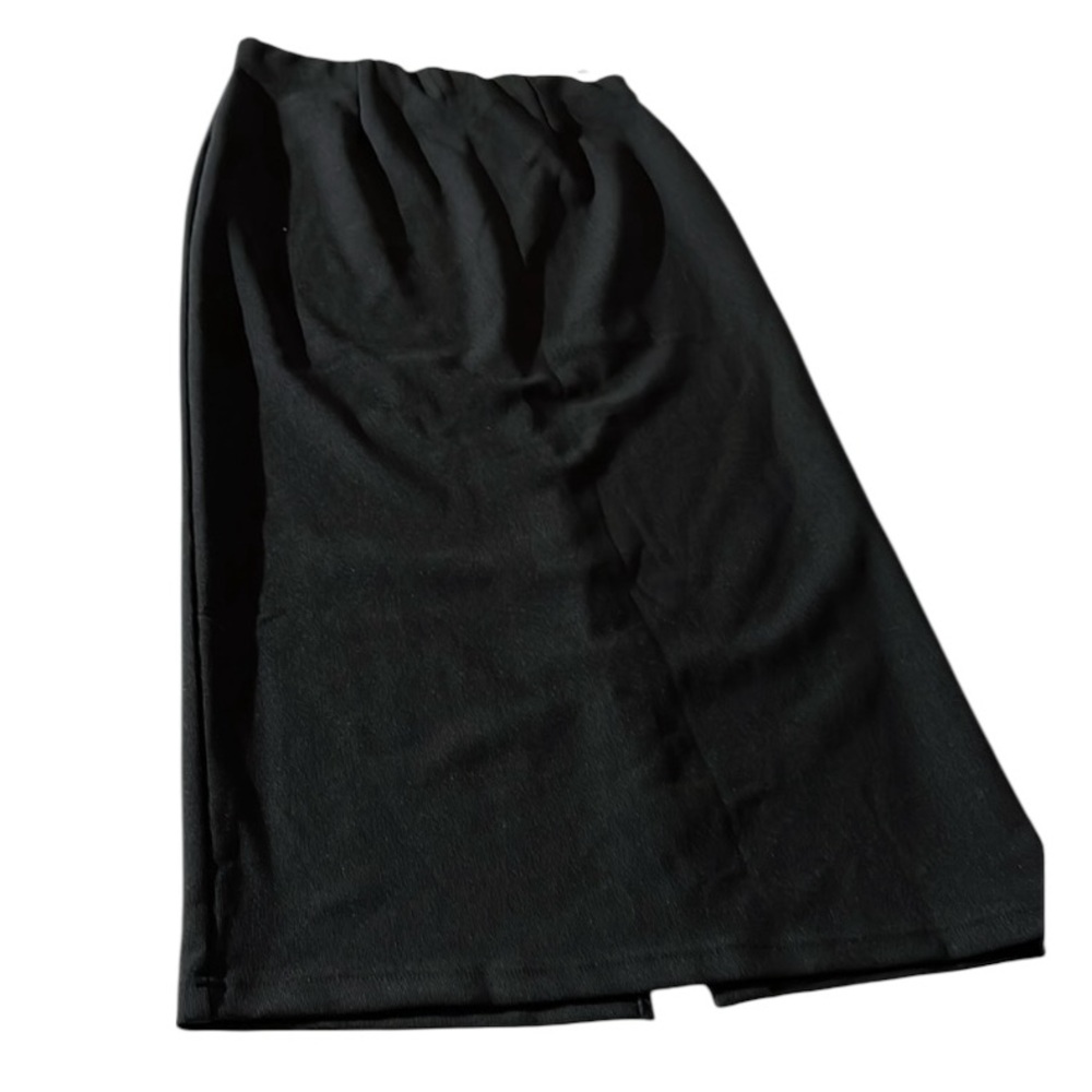 Petite Sophisticate size large black maxi skirt pull on with back slit
